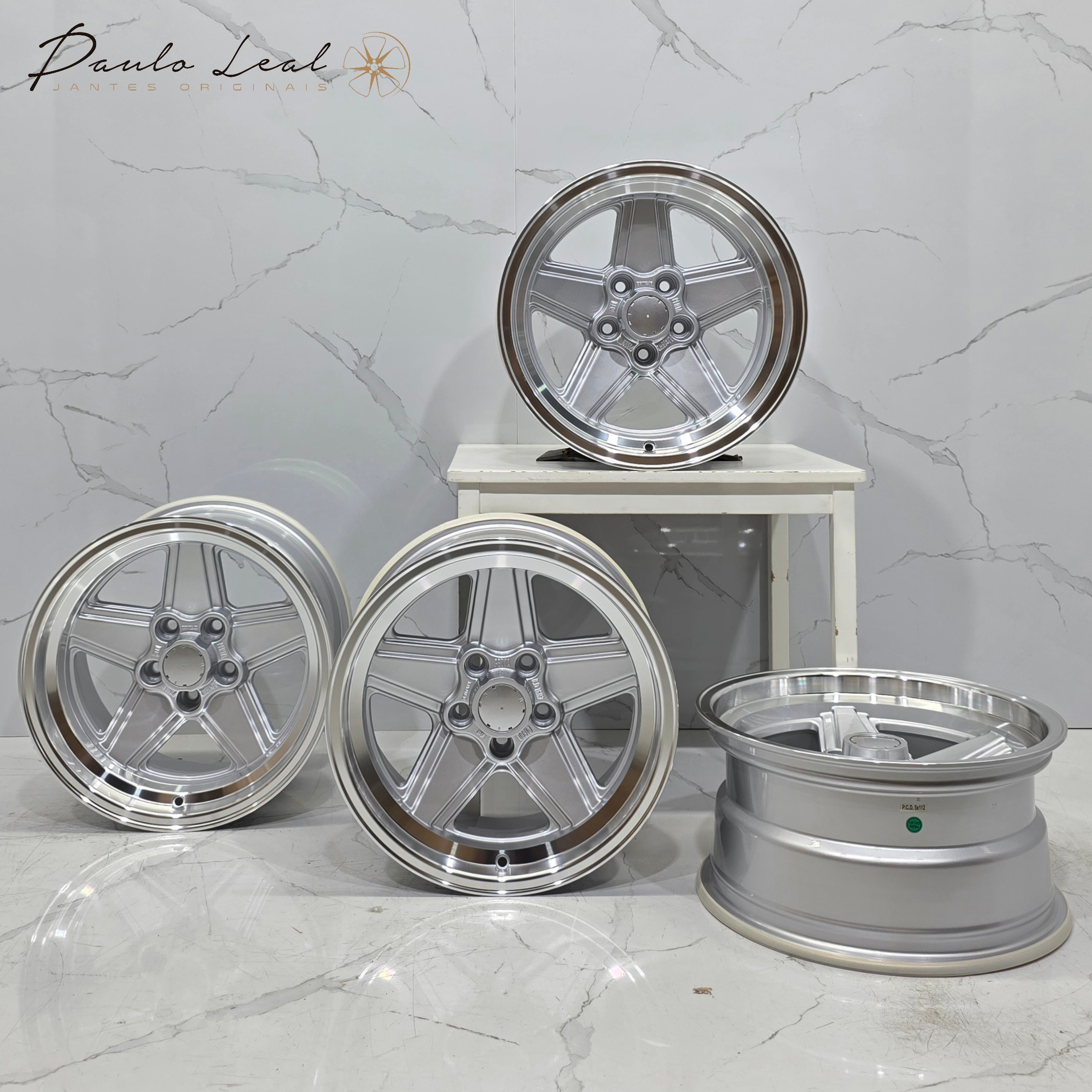 Jantes 16" Compatíveis Mercedes AMG Penta cinza