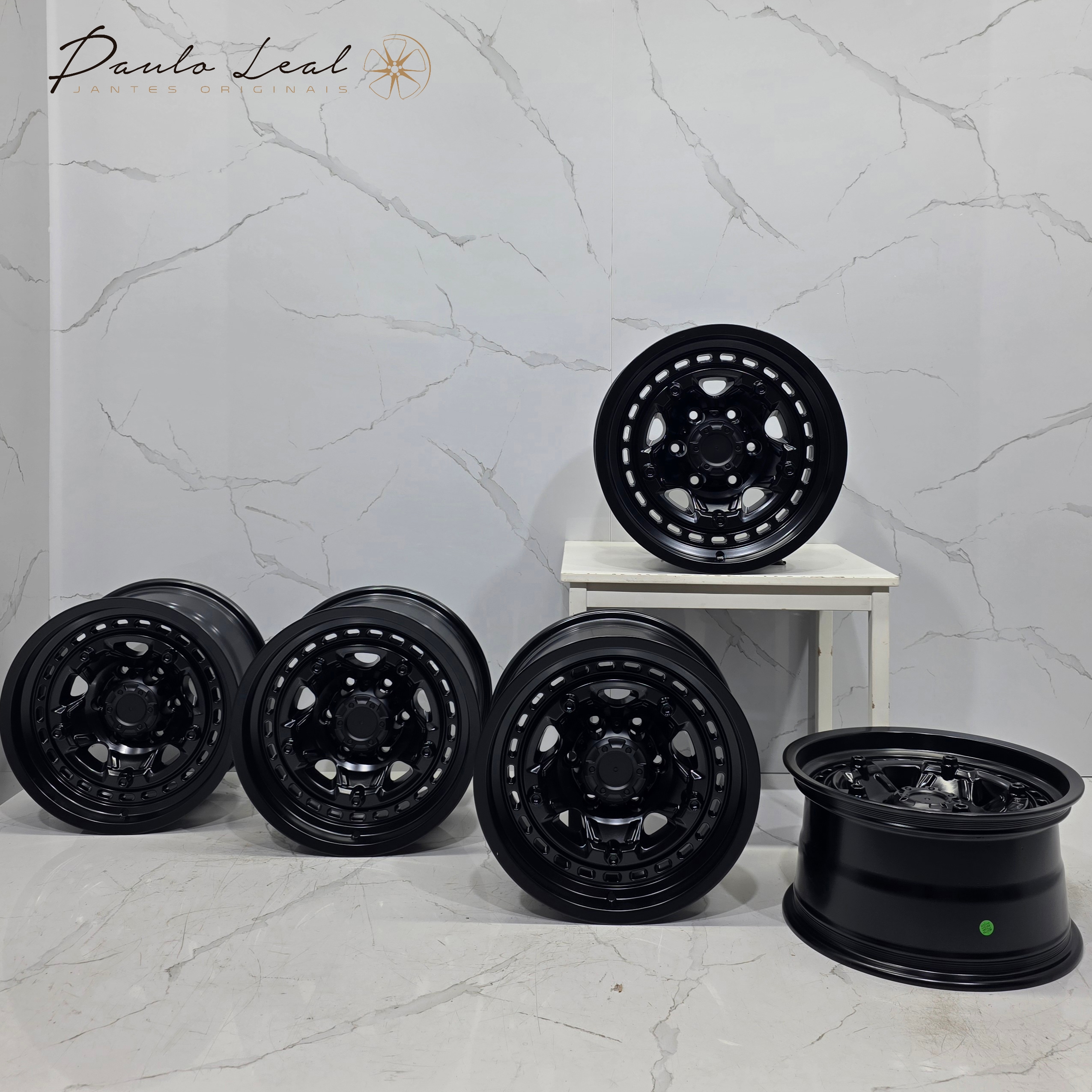 5 Jantes 16" Compatíveis Black Rhino off road 4x4 6x139,7 blk
