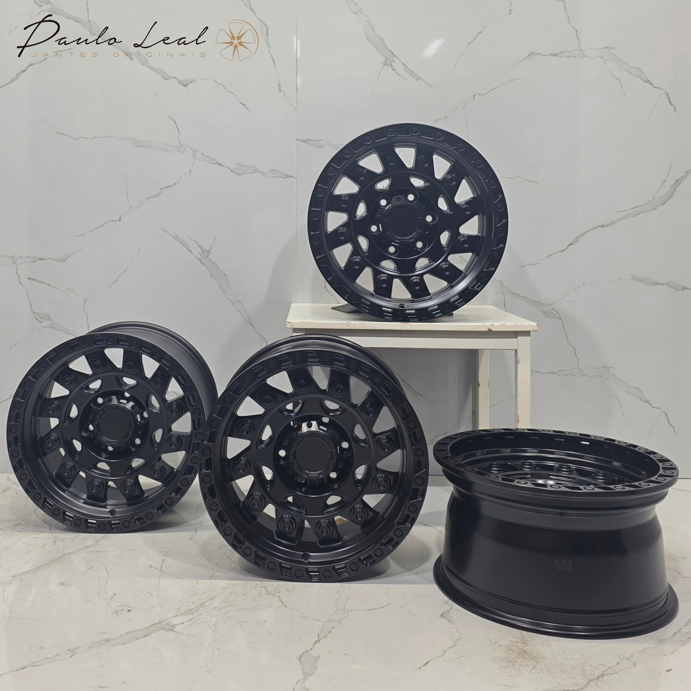 Jantes 17" Compatíveis Fuel 4x4 off-road 6x139,7 